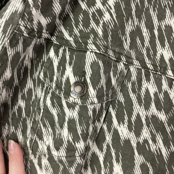 Jessica London Denim Jacket Women’s Sz 32W  Olive Green Cream Print - NEW - Picture 2 of 11